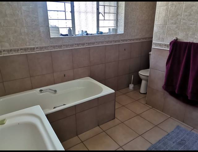 3 BEDROOM HOUSE FOR SALE IN DUNNOTTAR